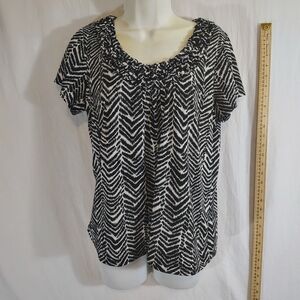 Notations Black and White Patterned Blouse